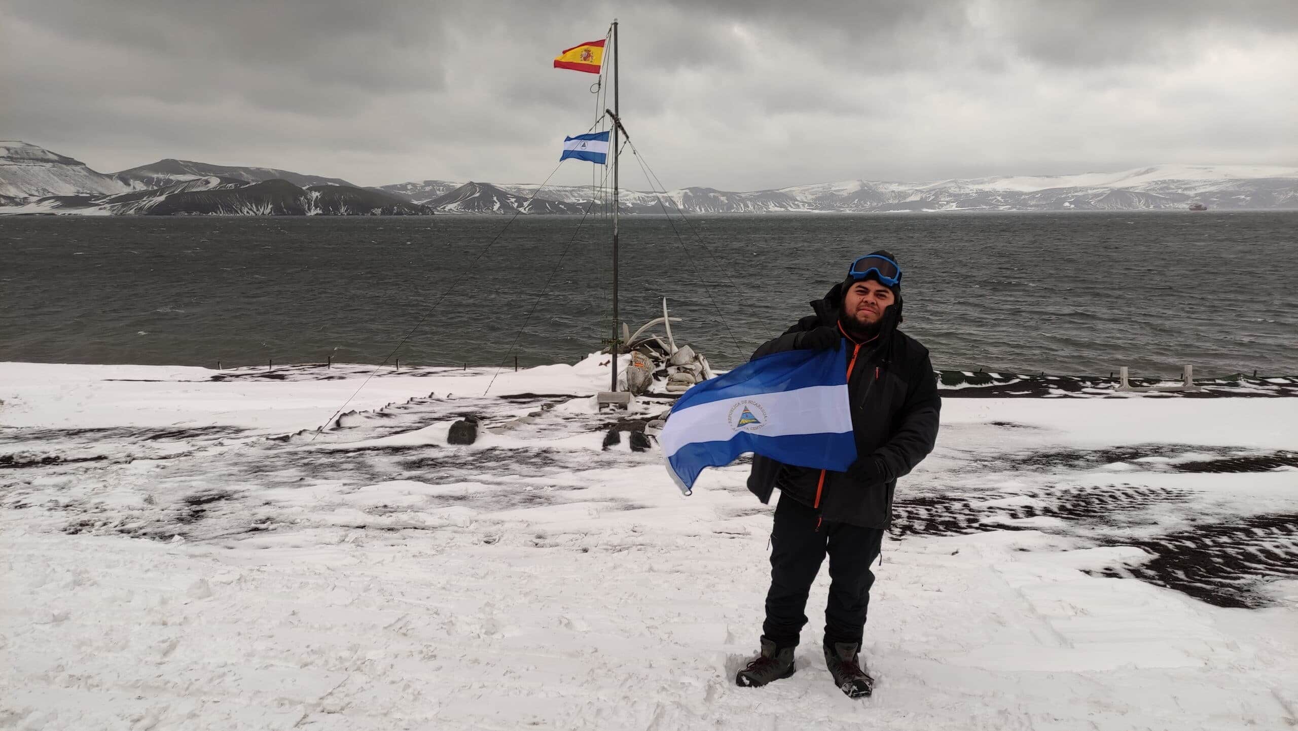 nicaraguan in antartica