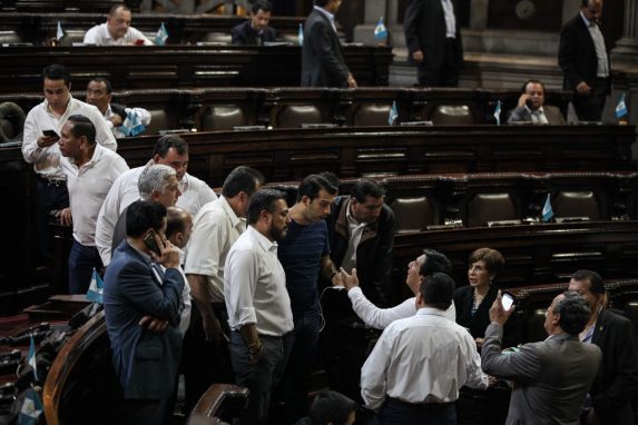 Encierro de diputados