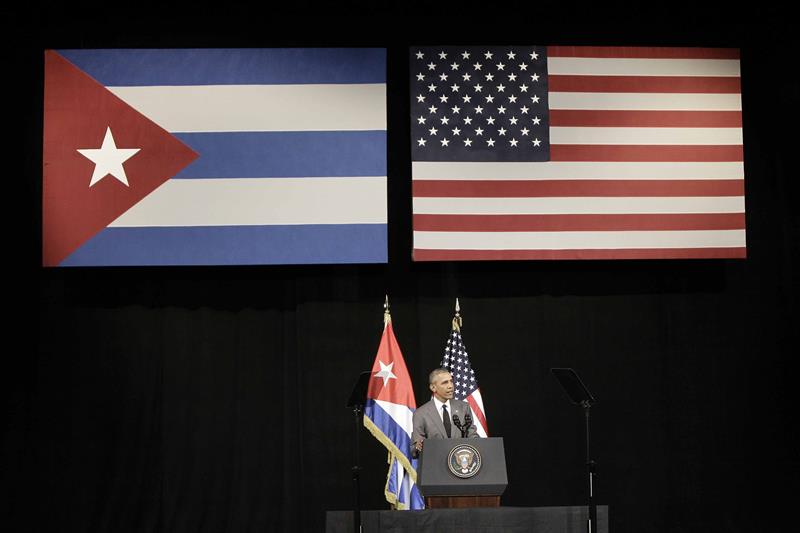  El presidente de Estados Unidos, Barack Obama, al ofrecer su discurso al pueblo cubano en el Gran Teatro de La Habana en La Habana. EFE