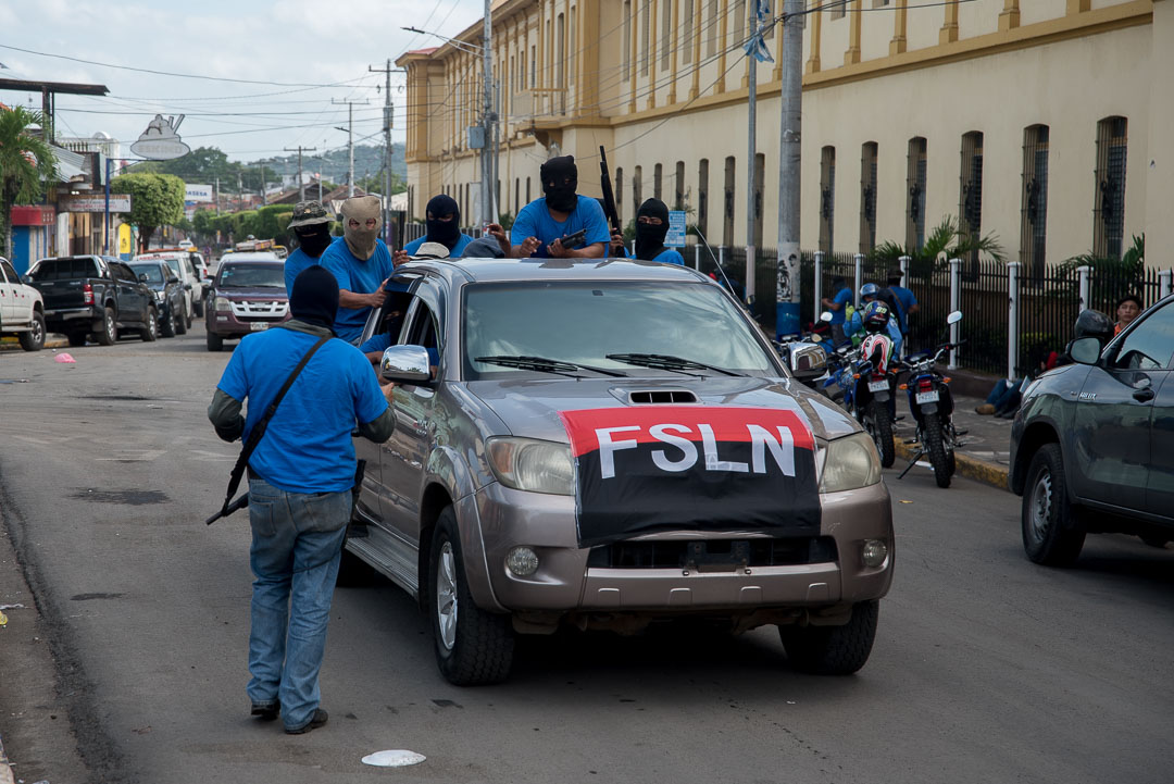 Paramilitares Monimbó