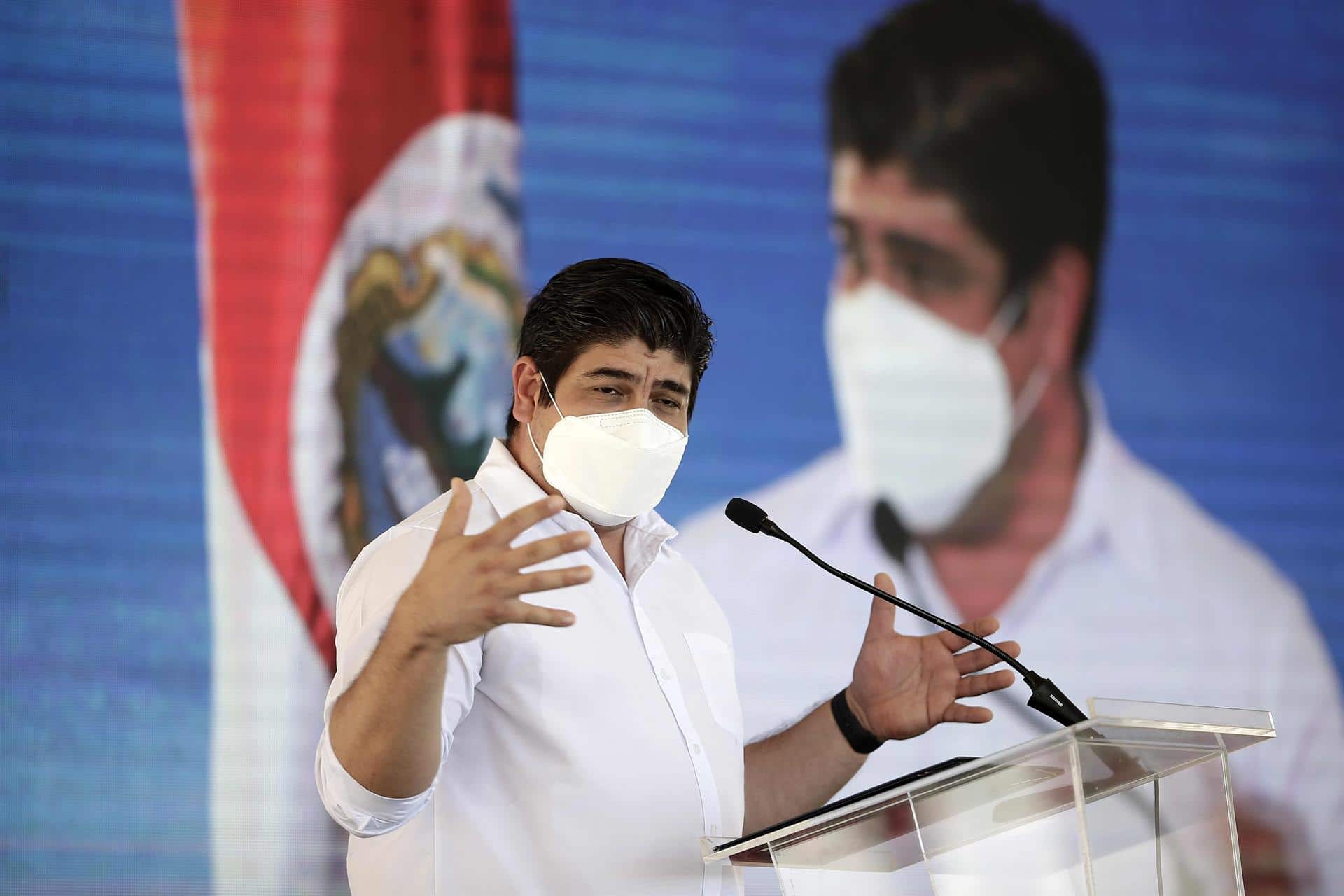 Carlos Alvarado