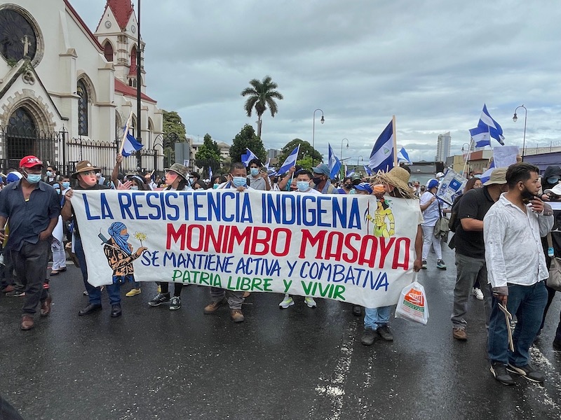 Nicaragüenses en Costa Rica marcharon