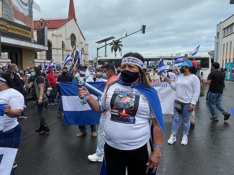 Nicaragüenses en Costa Rica marcharon