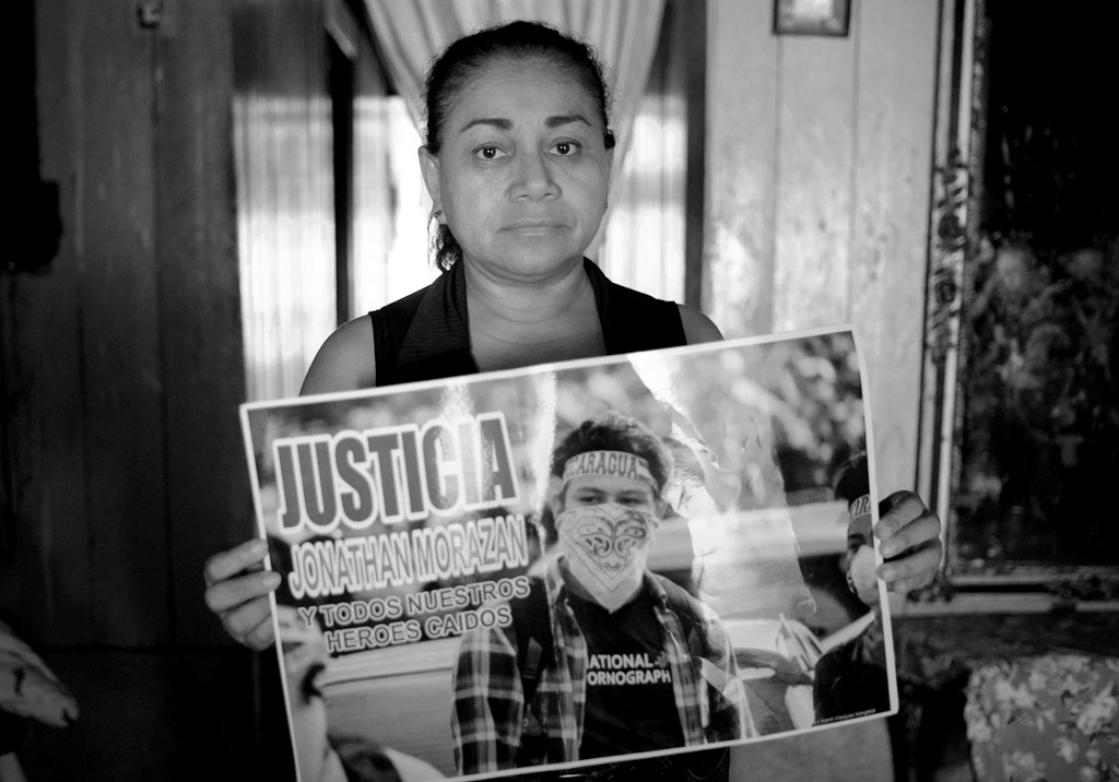 Josefa Meza, madre de Jonathan Morazán Meza, masacre del 30 de mayo