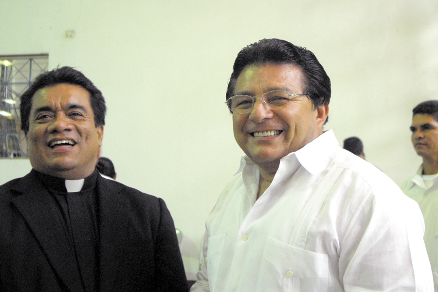 Lenin Cerna con Bismarck Carballo