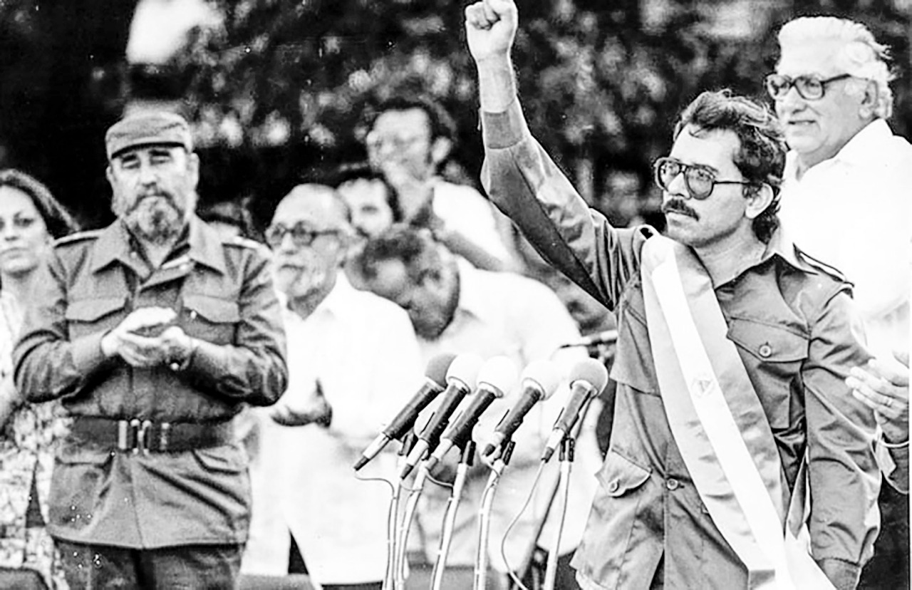 Daniel Ortega, 1985