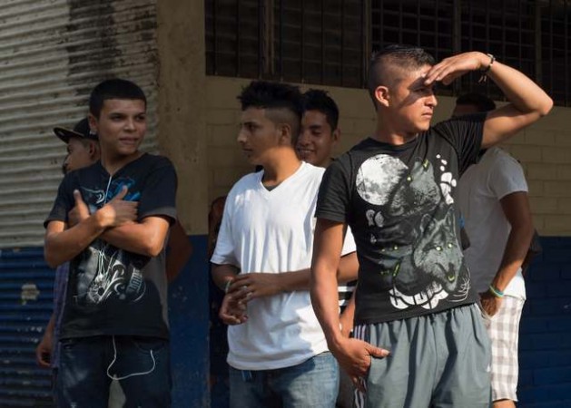 La población infantil y juvenil es la más afectada por la violencia en El Salvador. Crédito: Ximena Natera y Fernando Santillán/A Pie de Página