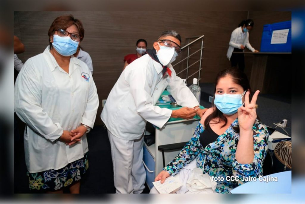 vacunación al personal de salud en Nicaragua